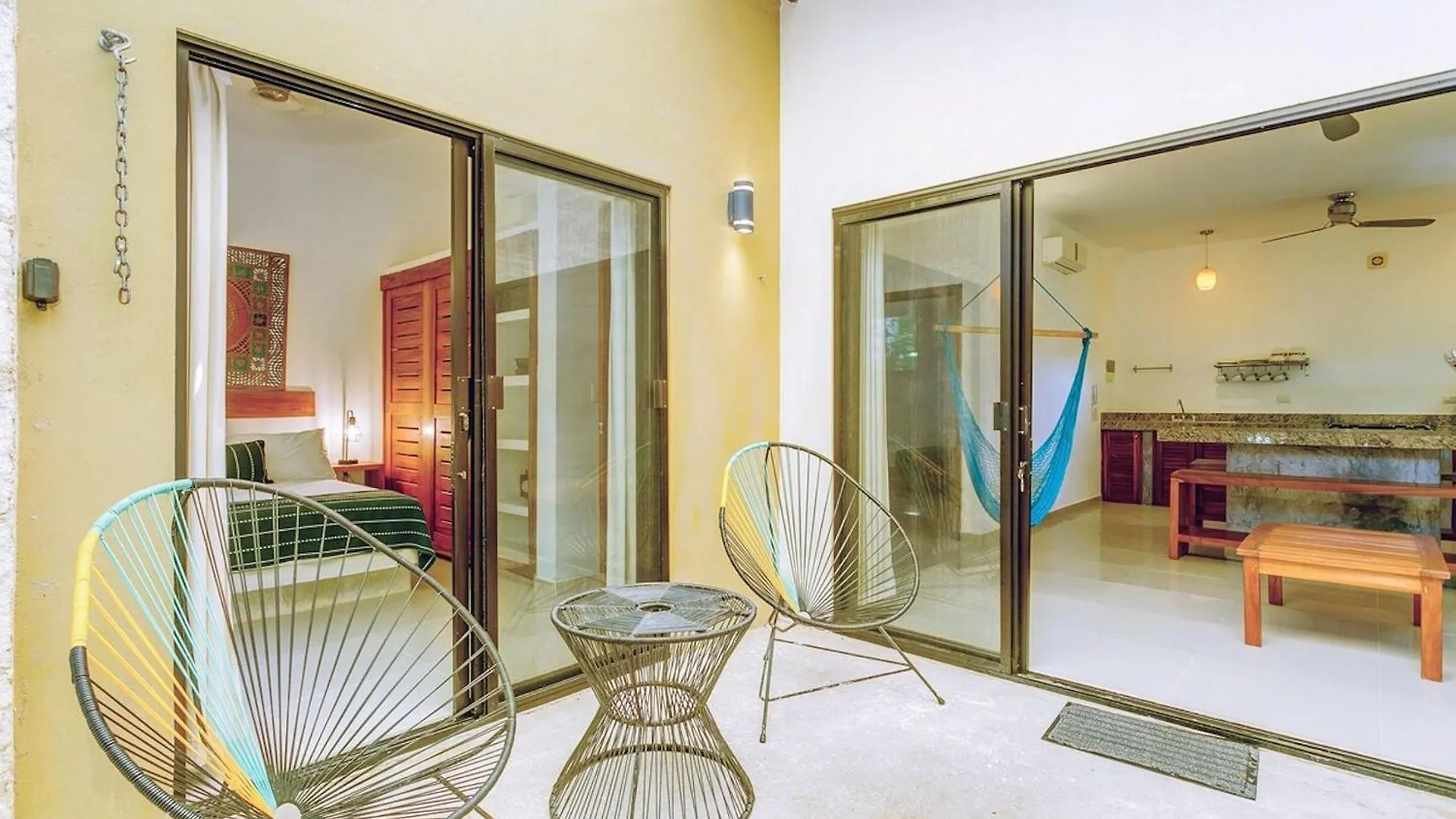Stay In The Heart Of Tulum - Best Location In Town Apartment